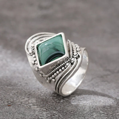 Vintage Green Stone Women's Ring