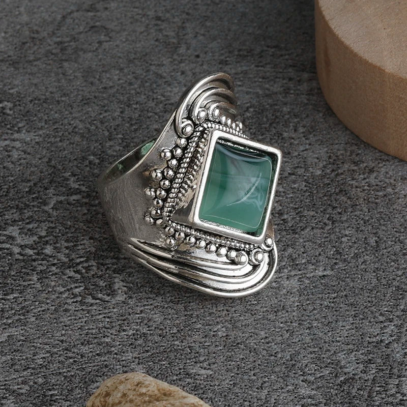 Vintage Green Stone Women's Ring