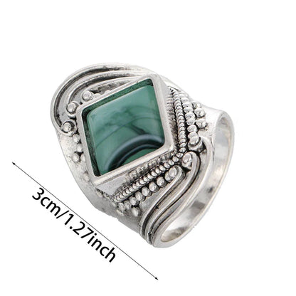 Vintage Green Stone Women's Ring